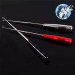 ادات لاستخراج الميدار من فم السمكة